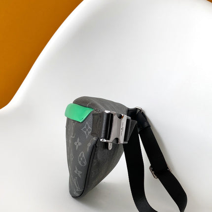 LV 25S DISCOVERY BUMBAG 44 IN BLACK NEON JADE MONOGRAM ECLIPSE CANVAS AND CALFSKIN