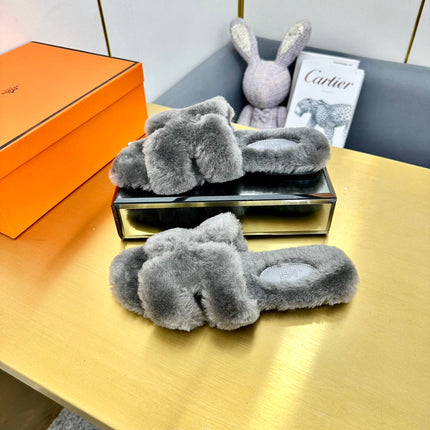 0RAN SHEARLING SANDALS SMOKE GRAY