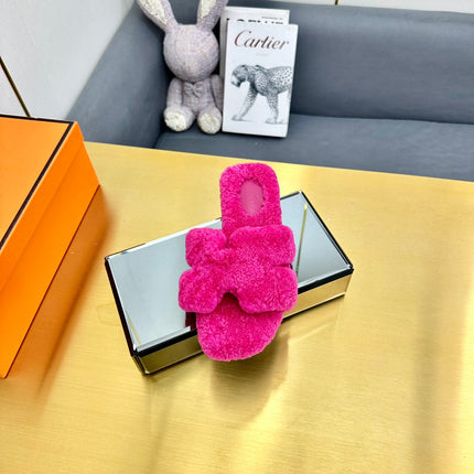 0RAN SHEARLING SANDALS BRIGHT PINK