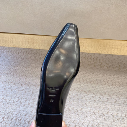 LOAFERS WITH GOLD HARDWARE IN BLACK GLOSSY CALFSKIN