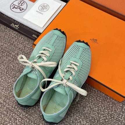 KIGA SNEAKER IN GREEN MINT CROCHET KNIT AND CALFSKIN