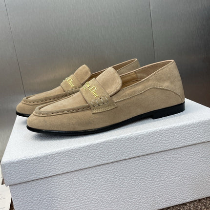 DIOR 25S LOAFER IN LIGHT BROWN SUEDE