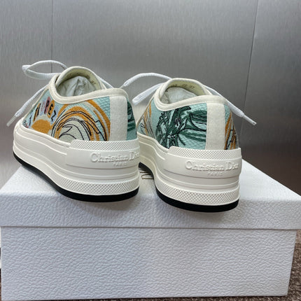 DIOR 25S WALK'N' SNEAKER IN MULTICOLOR DIOR OBLIQUE EMBROIDERED COTTON