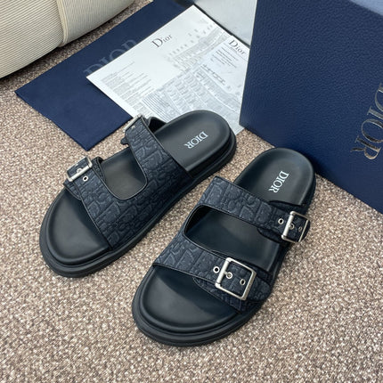 DIOR 25S DIORACT SLIDE IN BLACK CALFSKIN AND CANVAS SILVER HARDWARE