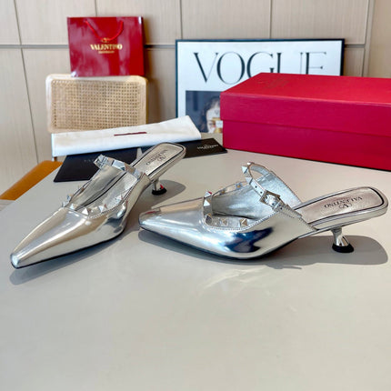 ROCKSTUD CAGED MULES 5 CM IN SILVER CALFSKIN