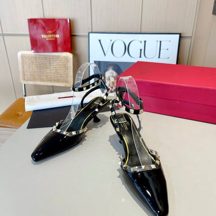 ROCKSTUD CAGED SLINGBACKS 5 CM IN BLACK CALFSKIN