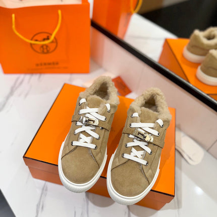 DAY SNEAKER IN TORTILLA BROWN SUEDE AND FLEECE LINING