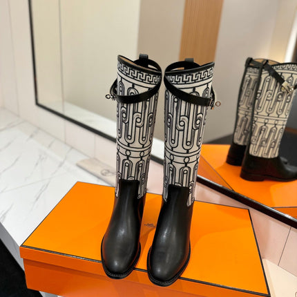 JUMPING BOOT 2 CM IN BLACK CALFSKIN AND BLACK MIX WHITE FABRIC