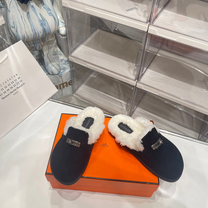 SLIP-ON MULE IN BLACK SUEDE AND SHEARLING LINING