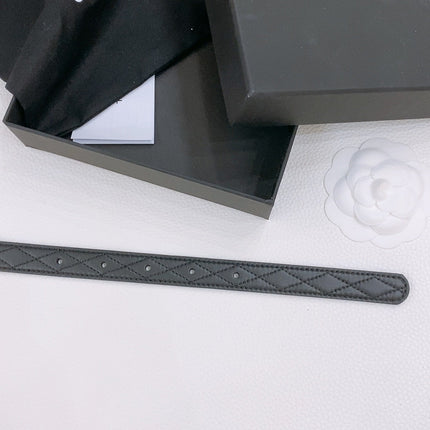 DOUBLE C BELT 20MM IN BLACK CALFSKIN WITH QUILTED STITCHING AND SPIRAL SILVER BUCKLE