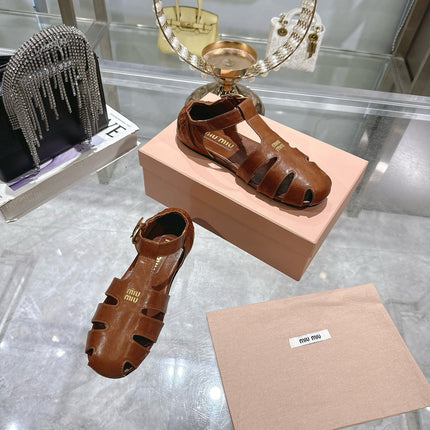 FISHERMAN BUCKLE SANDALS IN BROWN CALFSKIN