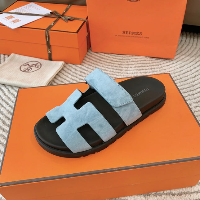 HM CHYPRE SANDAL IN LIGHT BLUE SUEDE
