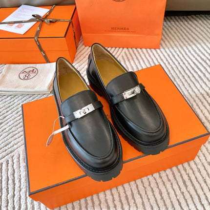 ICONE LOAFER IN BLACK CALFSKIN