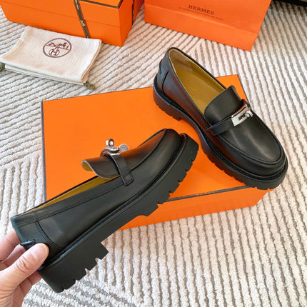 ICONE LOAFER IN BLACK CALFSKIN