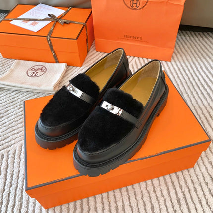 ICONE LOAFER IN BLACK CALFSKIN WITH BLACK SHEARLING