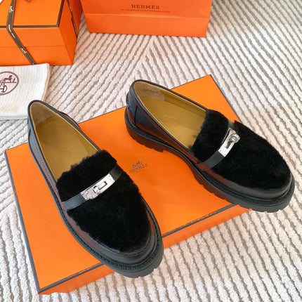 ICONE LOAFER IN BLACK CALFSKIN WITH BLACK SHEARLING