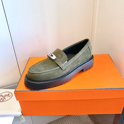 ICONE LOAFER IN ARMY GREEN SUEDE