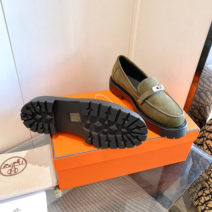 ICONE LOAFER IN ARMY GREEN SUEDE