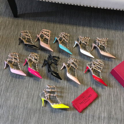 ROCKSTUD CAGED PUMP 65MM IN PEACHY MIX LIGHT PINK PATENT CALFSKIN