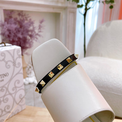 ROCKSTUD TOWER-HEEL MULES IN WHITE CALFSKIN 7 CM