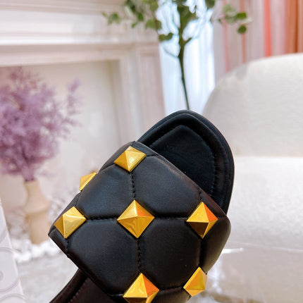 STUD FLAT SLIDE IN BLACK LAMBSKIN