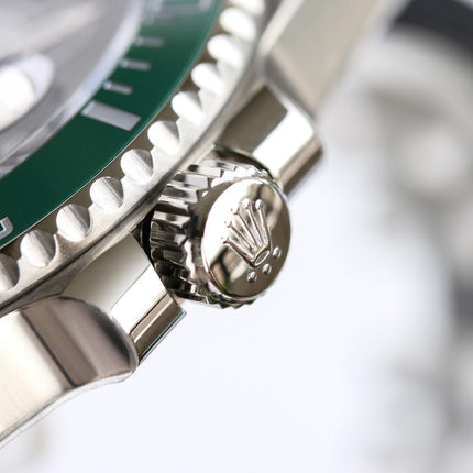 SUBMARINER DATE 40MM CUSTOM STEEL GREEN BEZEL BLACK BEAR DIAL