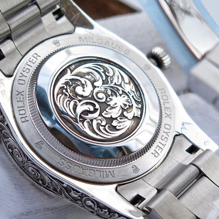 MILGAUSS 40 HAND ENGRAVED CASE WHITE DIAL