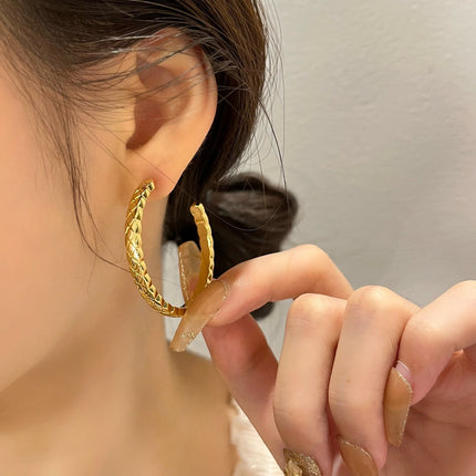 Collection image for: CHANEL EARRINGS