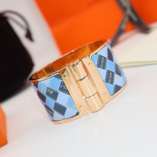 BLUE CHECK HINGED BRACELET 36MM