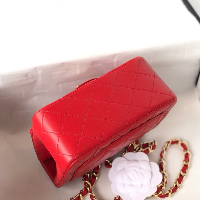 MINI SQUARE FLAP BAG 17CM RED LAMBSKIN GOLD HARDWARE