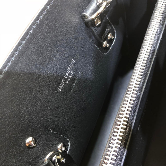 SAC DE 26 HANDBAG BLACK CALFSKIN