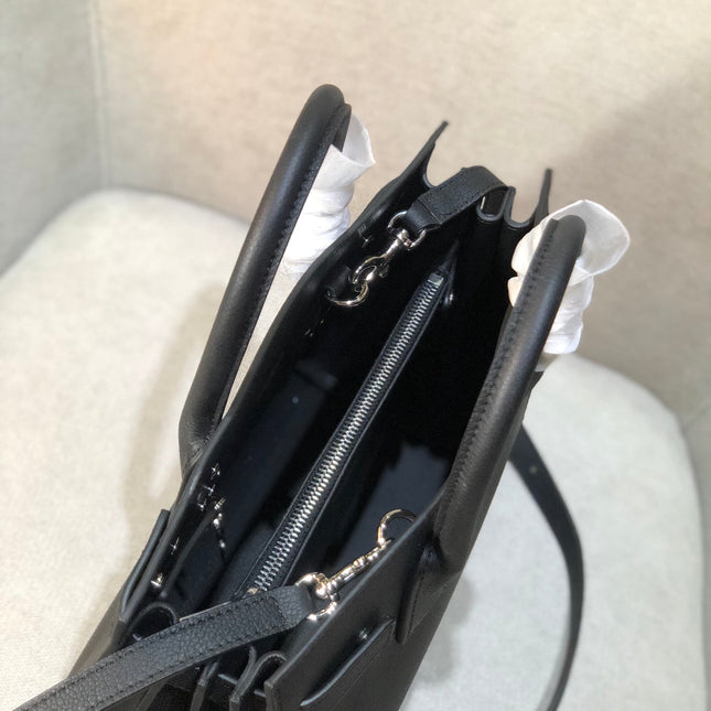 SAC DE 26 HANDBAG BLACK CALFSKIN