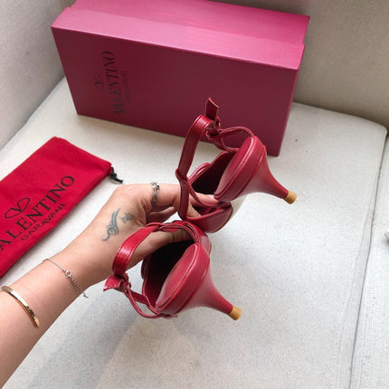 VLOGO SIGNATURE CHERRY RED CALFSKIN HIGH SLINGBACK PUMP 4 CM
