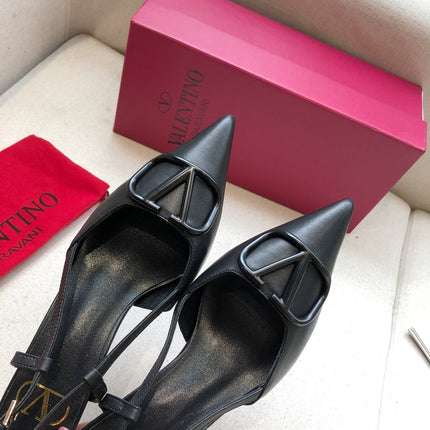 VLOGO SIGNATURE BLACK CALFSKIN HIGH SLINGBACK PUMP 4 CM