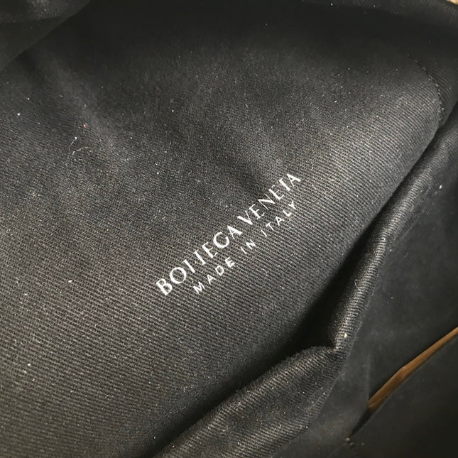 SMALL INTRECCIATO 41 BACKPACK IN BEIGE CALFSKIN