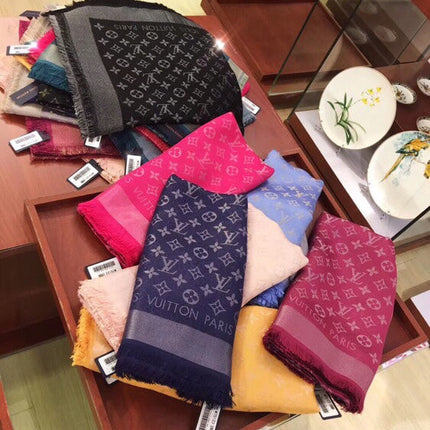 LV SCARF 140 CM IN WOOL MIX SILK 693008