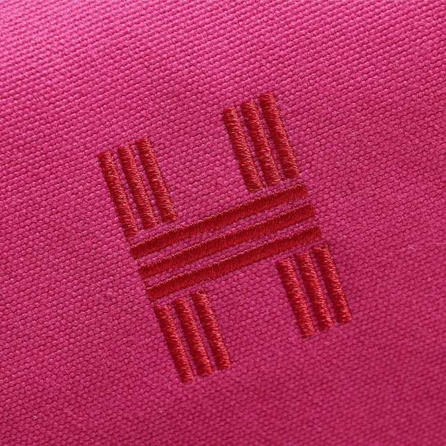 HM BRIDE-A-BRAC 25 DEEP PINK CANVAS