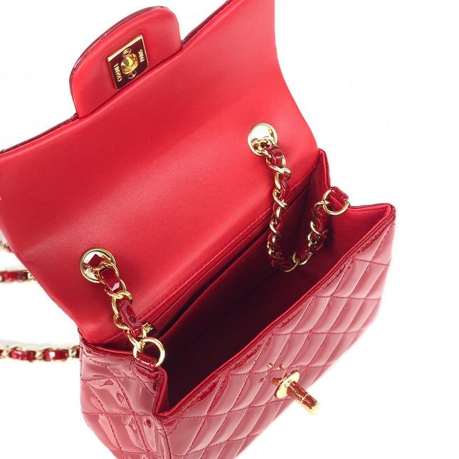 MINI SQUARE FLAP BAG 17CM RED PATENT CALFSKIN GOLD HARDWARE