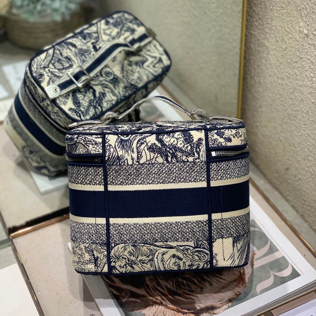 SMALL 25 VANITY CASE IN BLACK MONOGRAM OBLIQUE JACQUARD