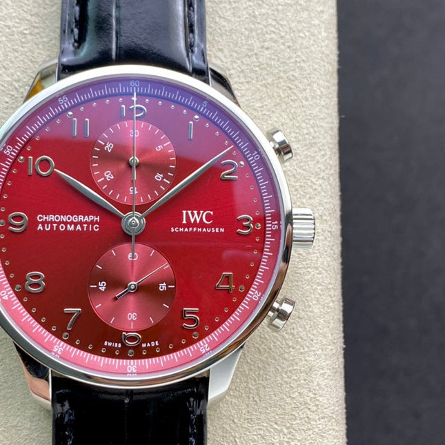 PORTUGIESER AUTOMATIC 40 MM WATCH SILVER CASE WITH BLACK LEATHER STRAP AND CHERRY RED DIAL