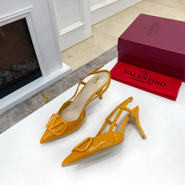 VLOGO SIGNATURE MUSTARD YELLOW PATENT LEATHER SLINGBACK PUMP