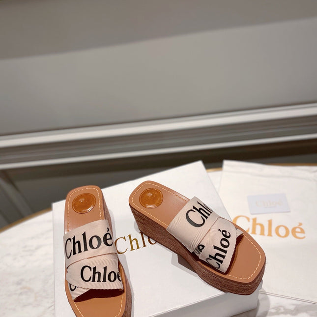 WOODY WEDGE IN BEIGE DENIM WITH BLACK LOGO