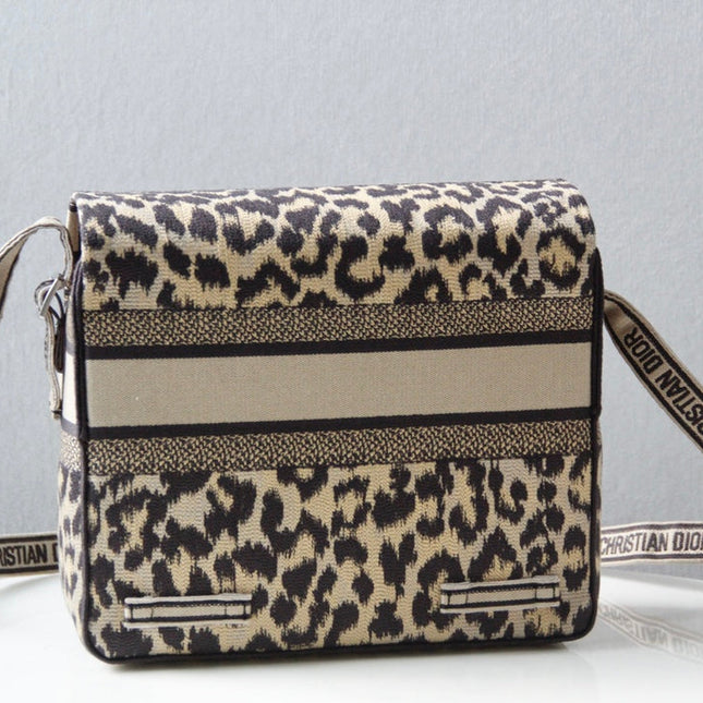CAMP DOUBLE BUCKLE BAG 28 IN MIZZA BEIGE CANVAS