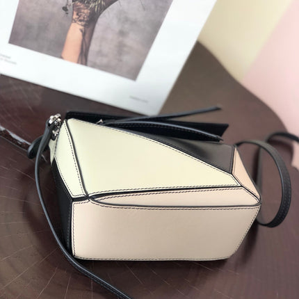 LOE MINI 18 PUZZLE BAG IN WHITE MIX BLACK CALFSKIN