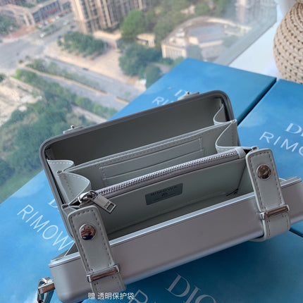 RIMOWA 20 CASE BAG IN GREY ALUMINUM MAGNESIUM