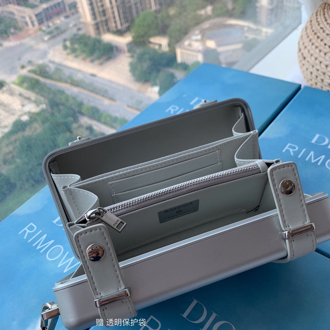 RIMOWA 20 CASE BAG IN GREY ALUMINUM MAGNESIUM