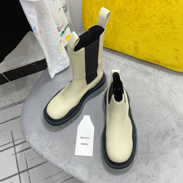 TIRE CHELSEA BOOT IN BLACK MIX BISQUE BEIGE CALFSKIN WITH TRANSPARENT SOLE