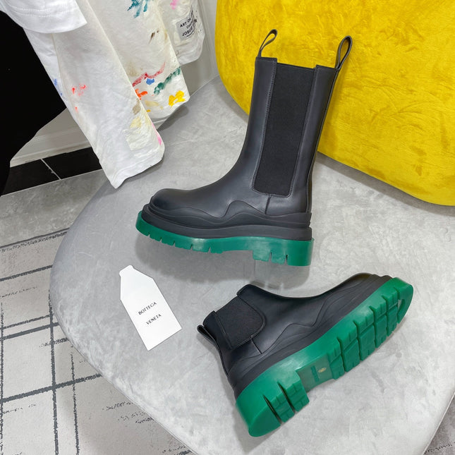TIRE CHELSEA BOOT IN BLACK MIX TEAL GREEN CALFSKIN