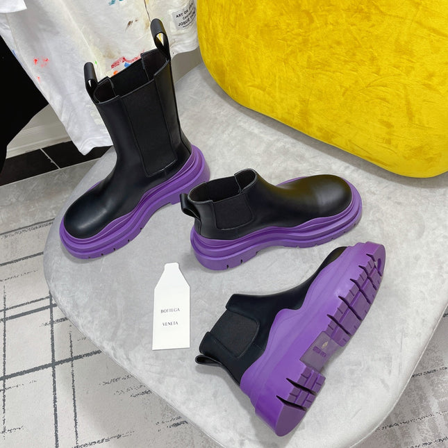 TIRE CHELSEA BOOT IN BLACK MIX ROYAL PURPLE CALFSKIN