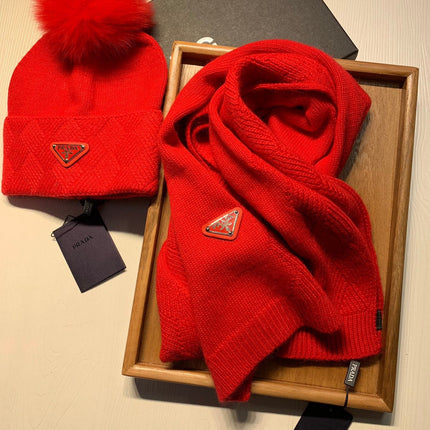SET SCARF AND HAT IN CHERRY RED WOOL AND RABBIT FUR 416367